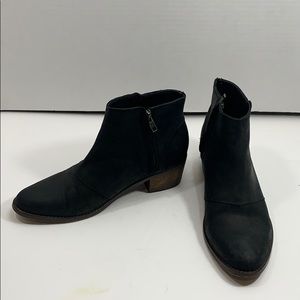 Wolverine black leather zip up boots ‘Roxana’